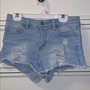 tilly’s RSO ripped mid-rise light wash jean shorts